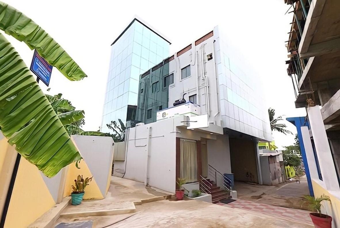 Hotel Titanium Tower Chennai Eksteriør billede