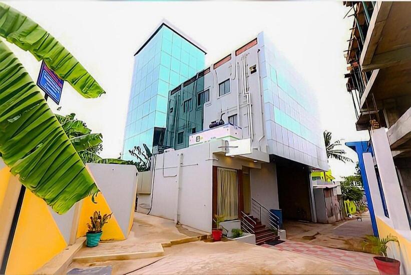 Hotel Titanium Tower Chennai Eksteriør billede